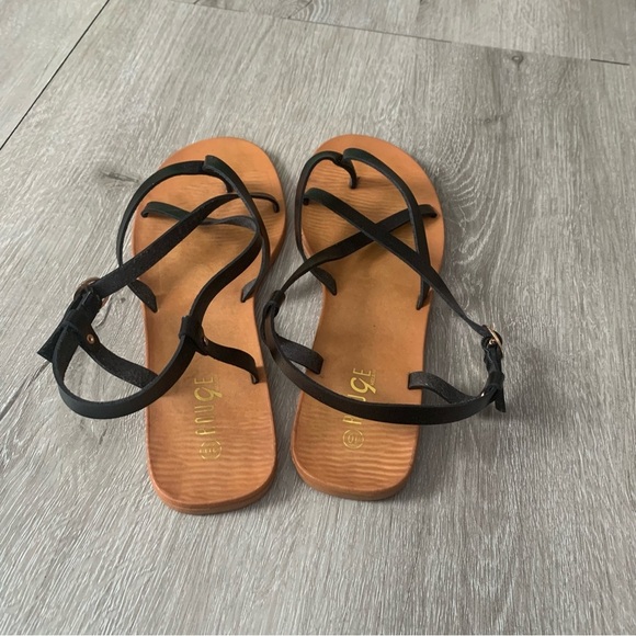 3 for $30 Metaphor Black and Brown Sandals Minimalist Design New  with no Tags! - Picture 3 of 5